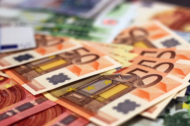 Geld sparen beim Kredit 💸